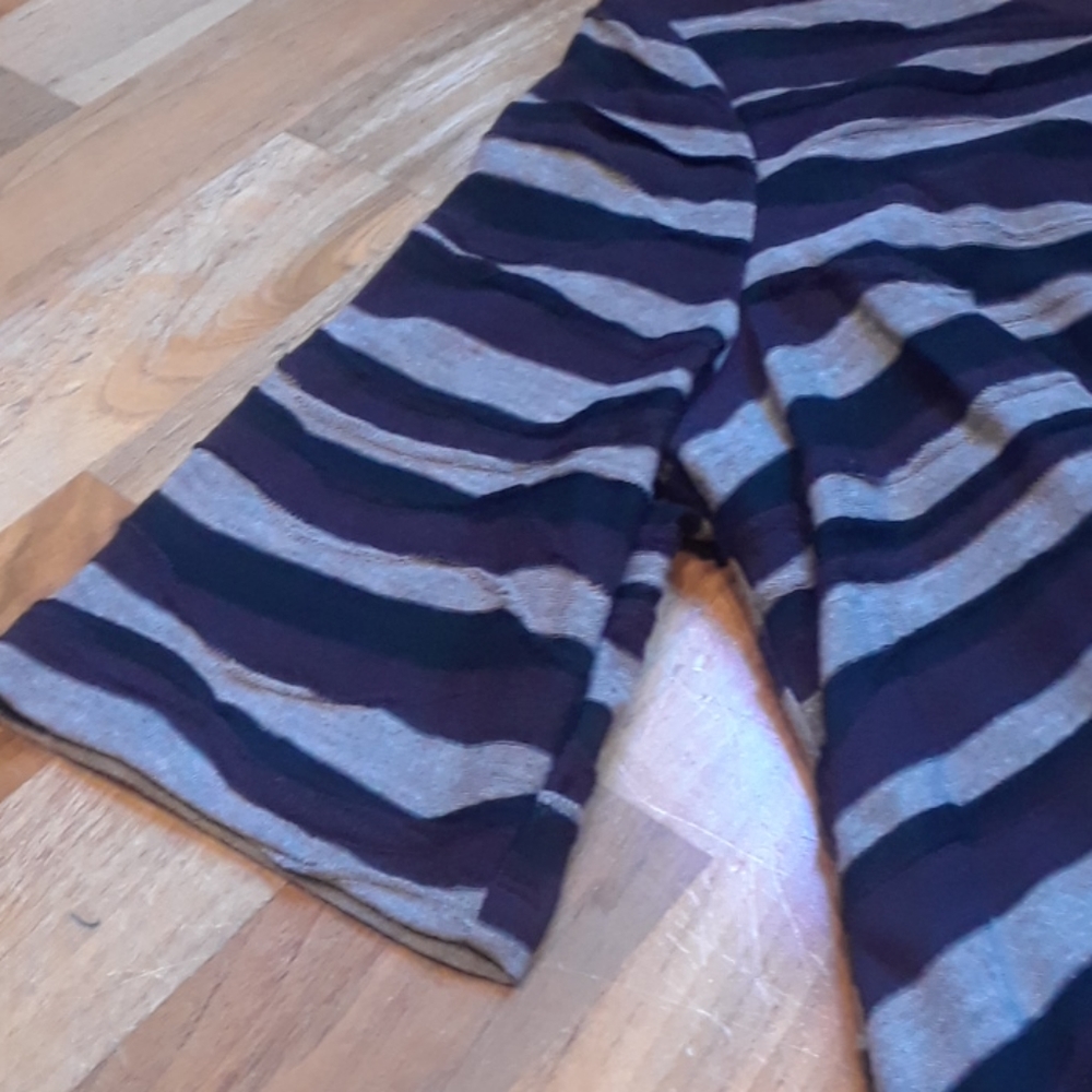 Dress - Picture 4 of 8